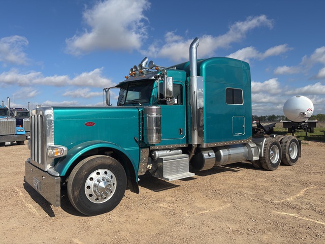 2018 Peterbilt 389 6x4 T/A Sleeper Truck Tractor