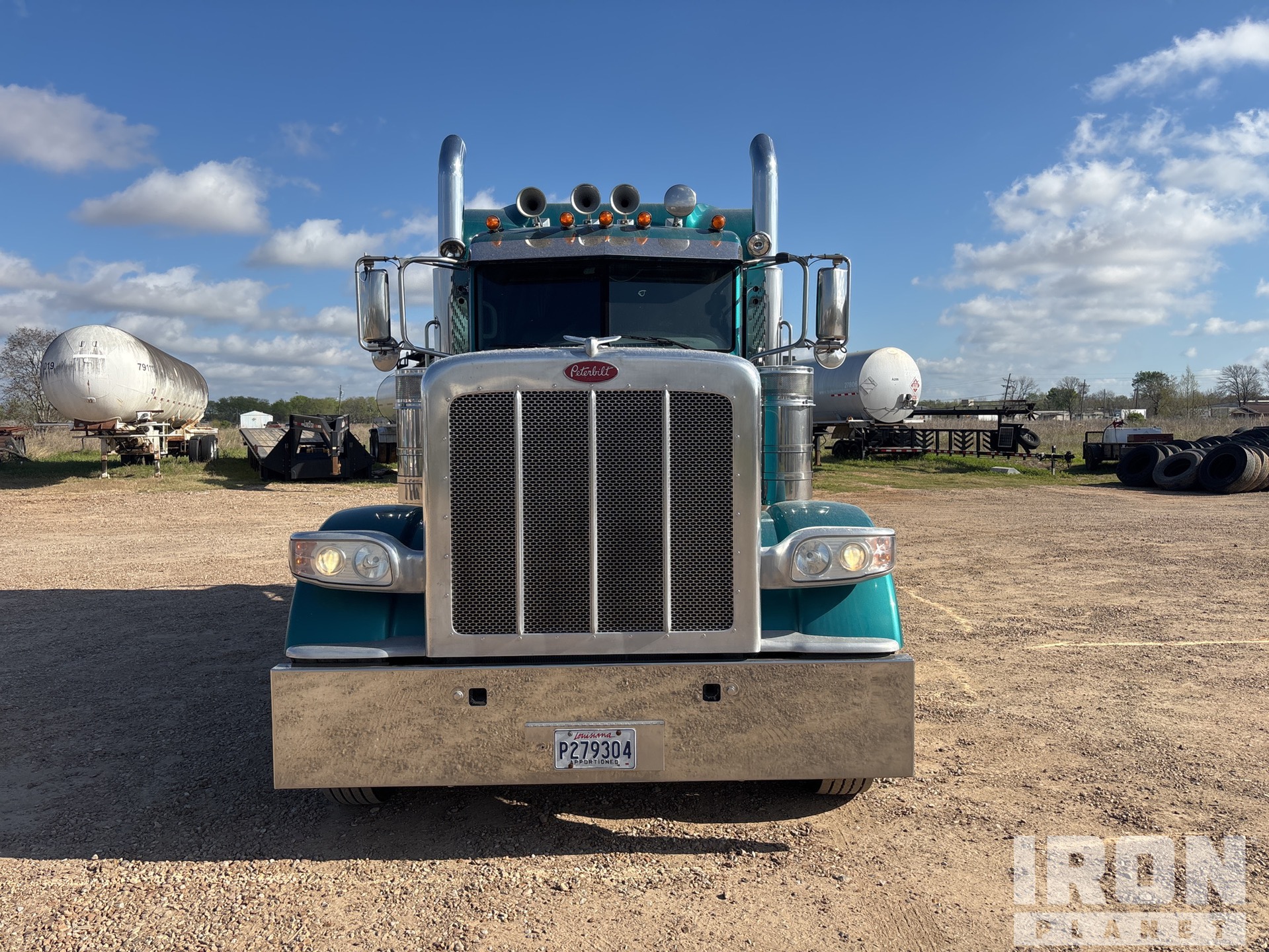 2018 Peterbilt 389