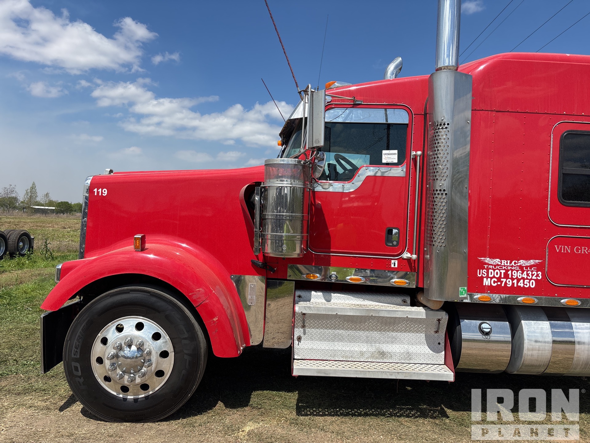 2016 Kenworth W900