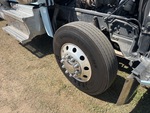 Underbody with Right Steer Tire