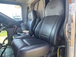Cab with Seats/armrests