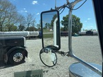 Cab with Mirrors