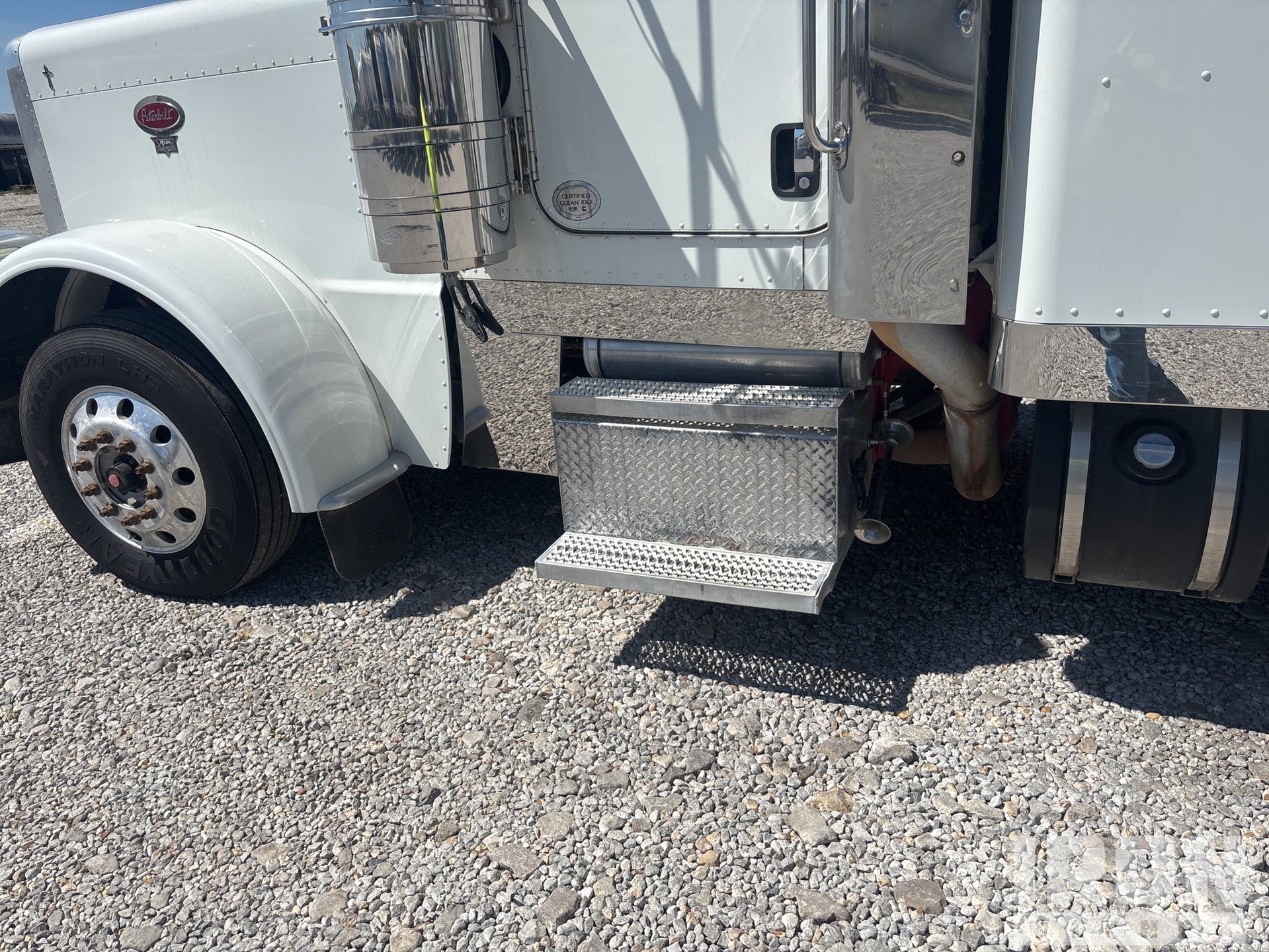 2015 Peterbilt 389