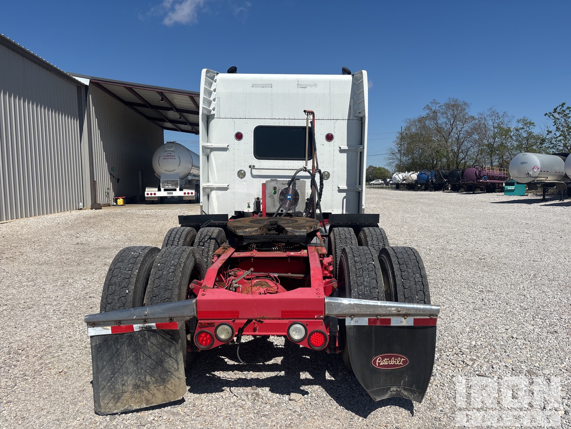 2015 Peterbilt 389
