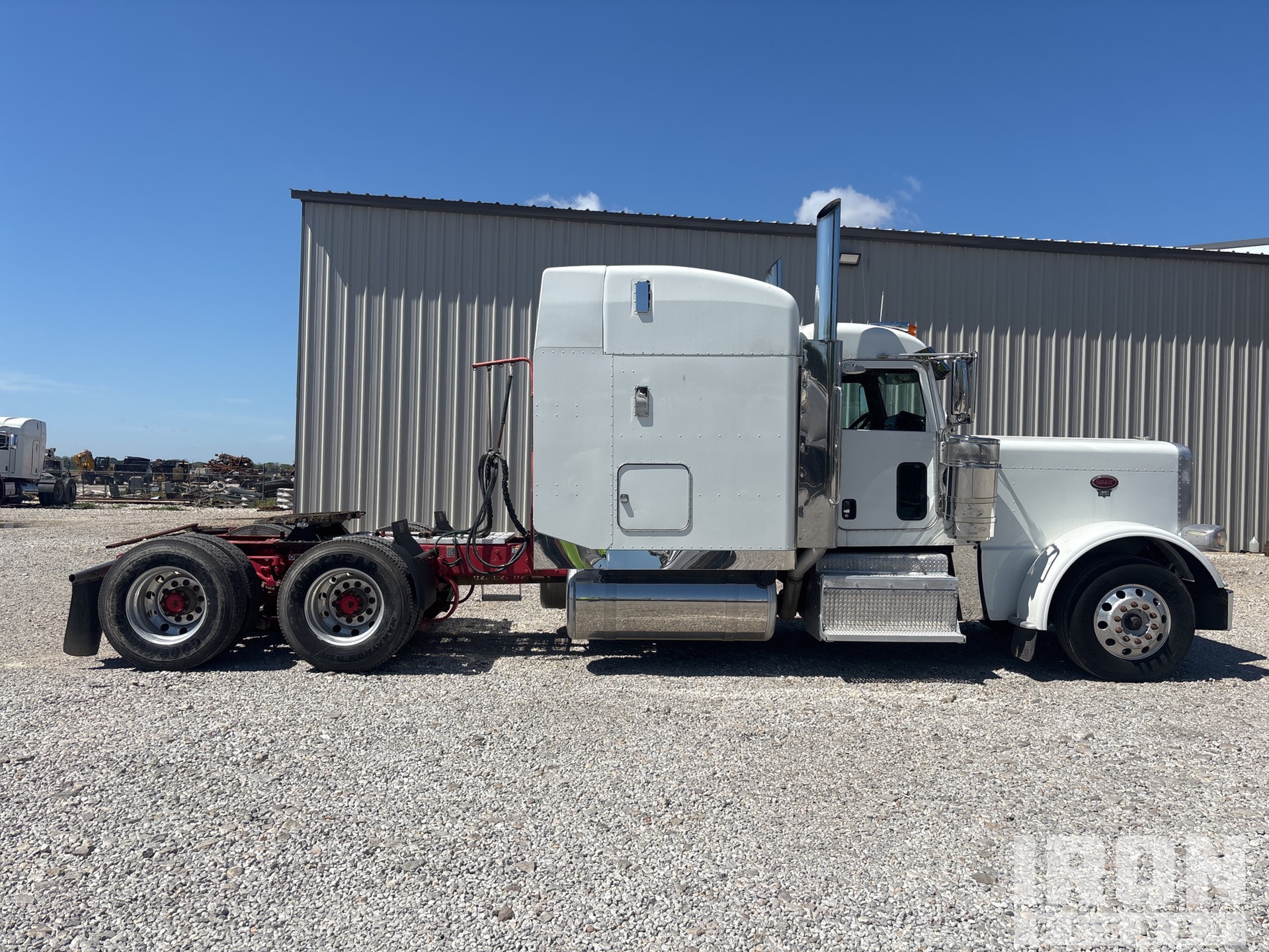 2015 Peterbilt 389