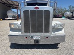 General Appearance with Exterior Lights