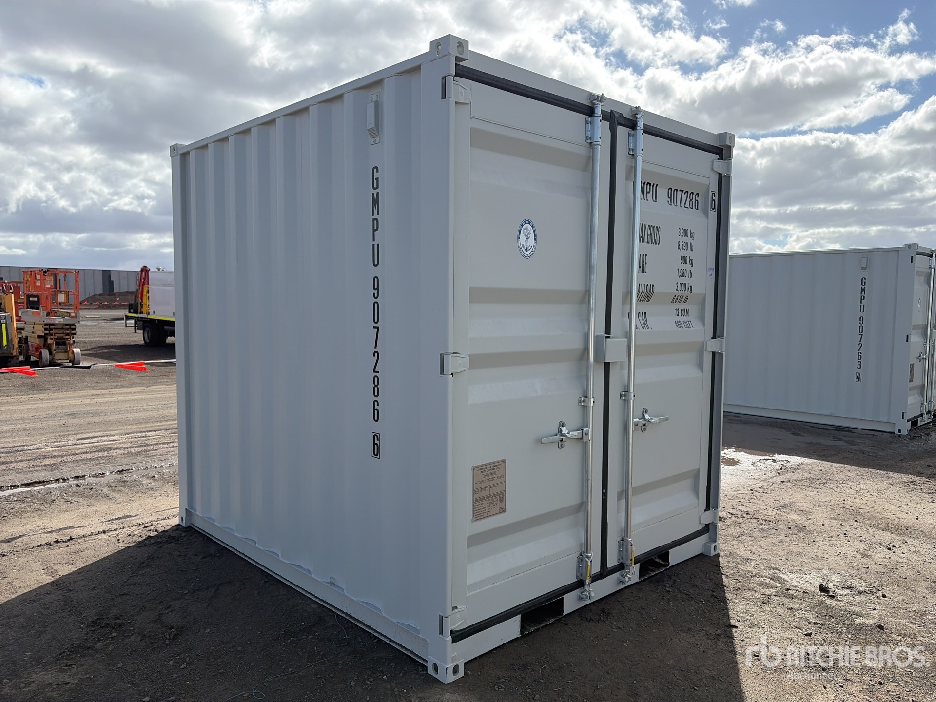 General Appearance with Bild, Ecke vorne rechts