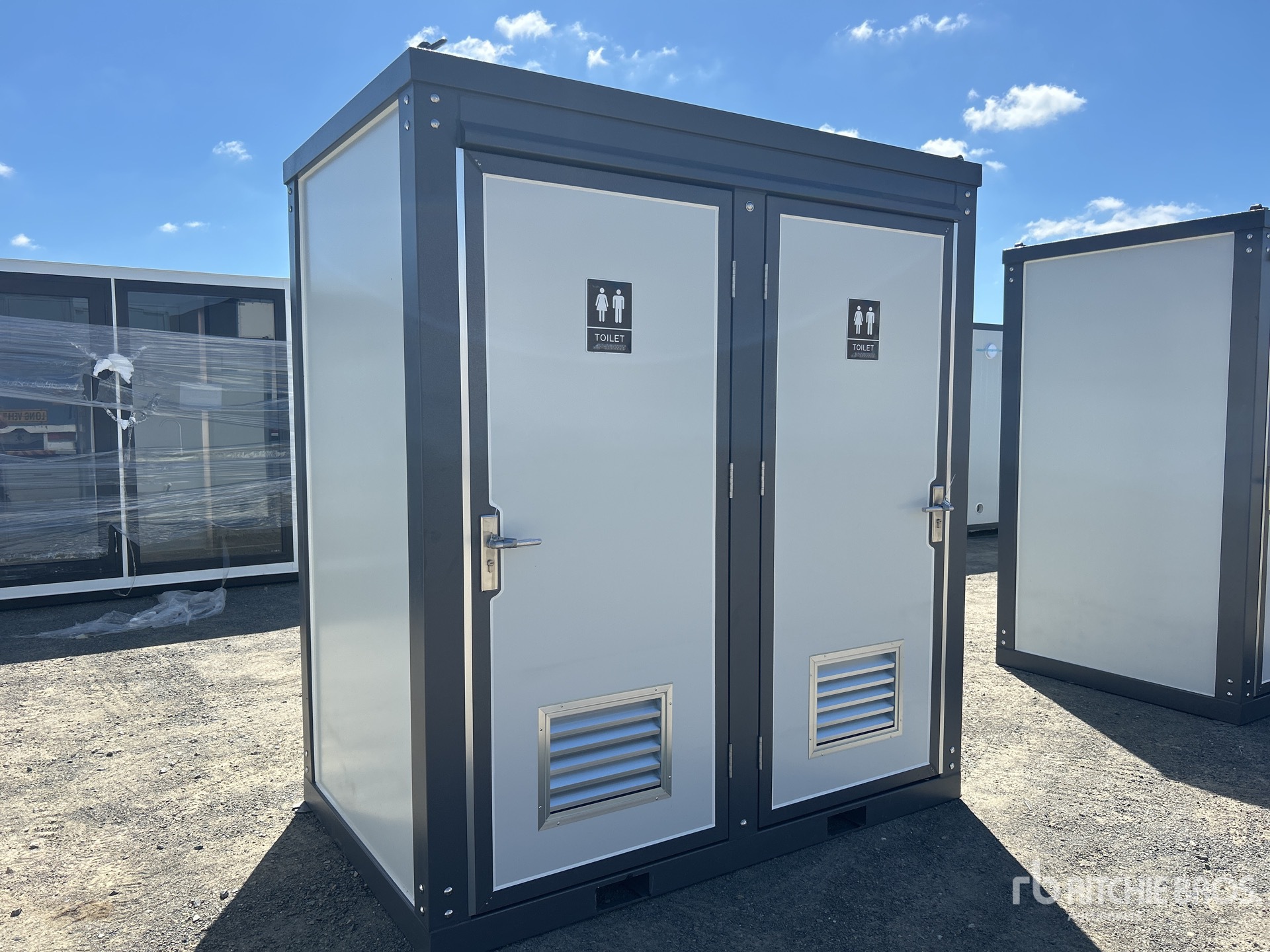 General Appearance with Foto, angolo anteriore destro