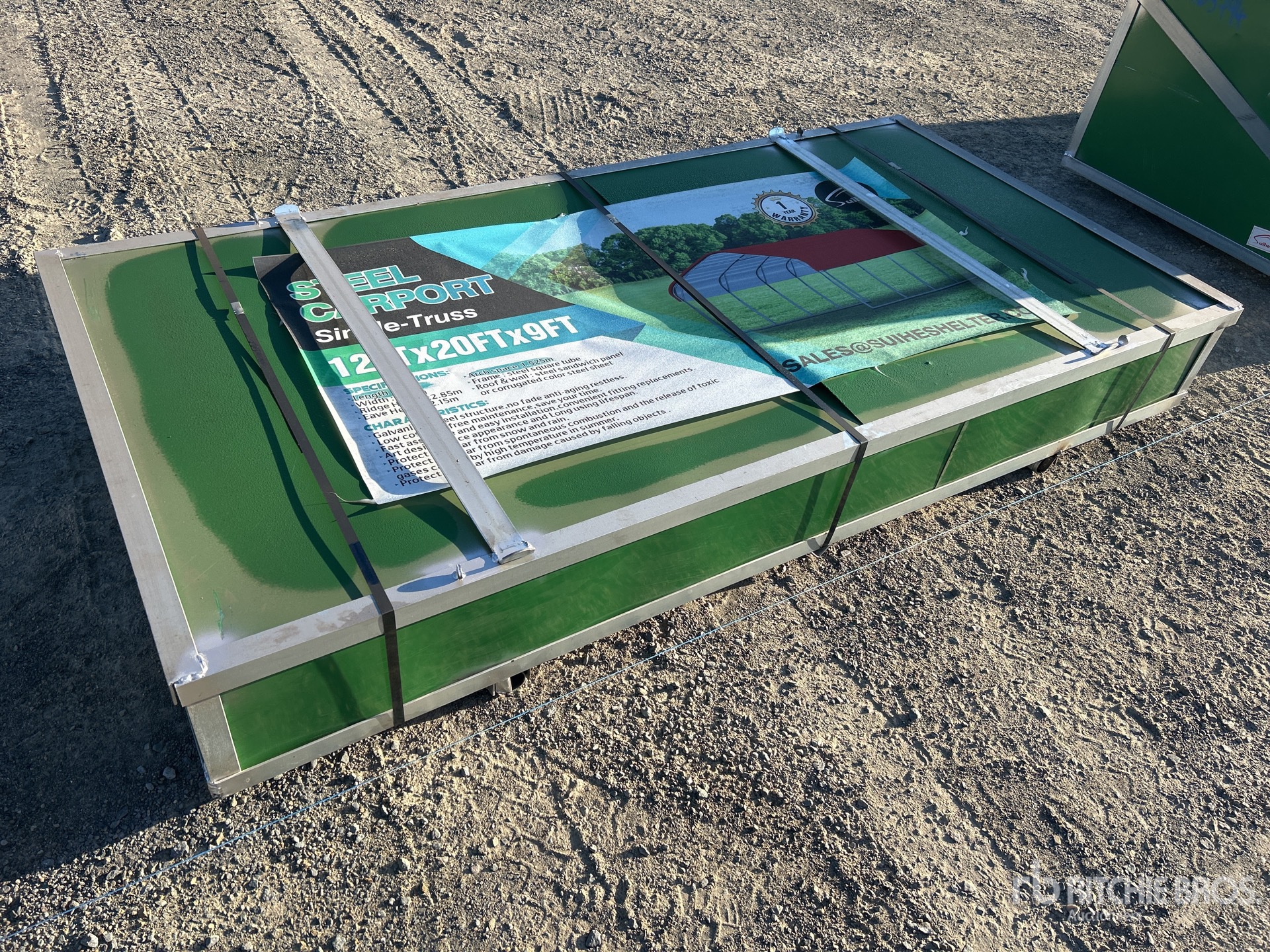 General Appearance with Picture, Right Front Corner