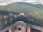 Cab with Luces de advertencia del motor