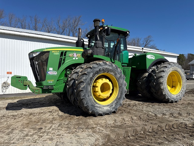 2015 John Deere 9570R Scraper Special Articulated Tractor 2015 John Deere 9570R Scraper Special Articulated Tractor