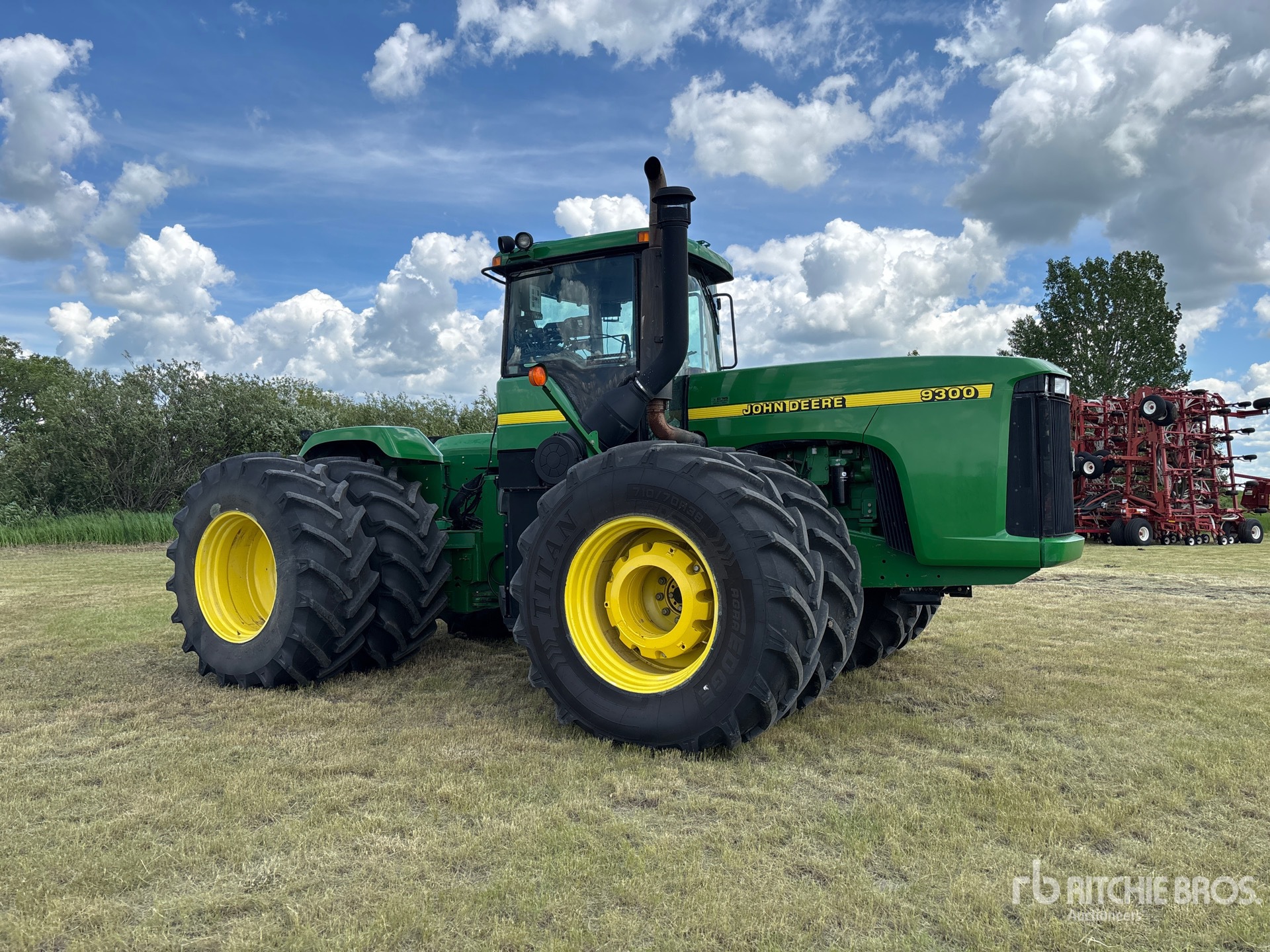 John Deere 9300
