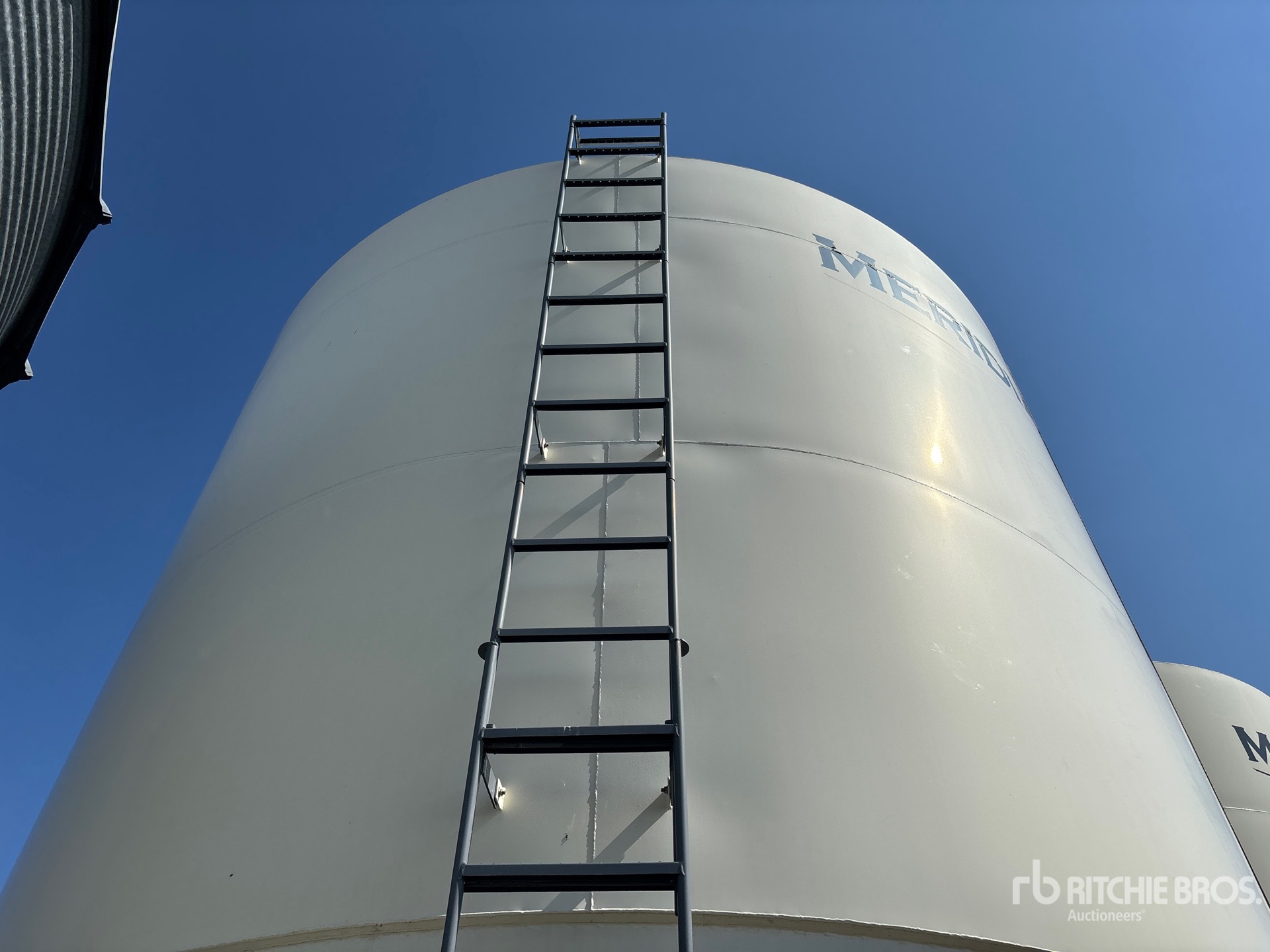 Meridian +/- 100 TON EPOXY LINED HOPPER
