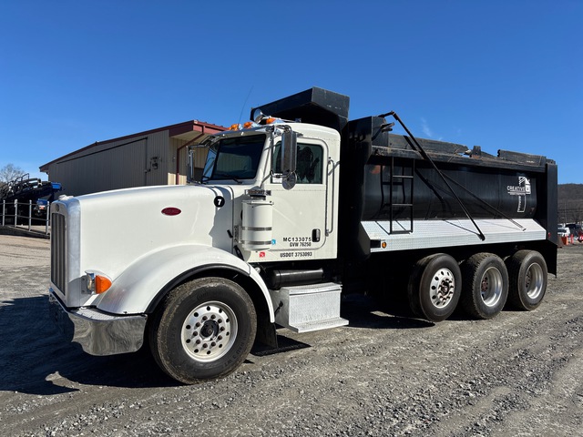 2008 Peterbilt 367 8x4 Tri/A Dump Truck