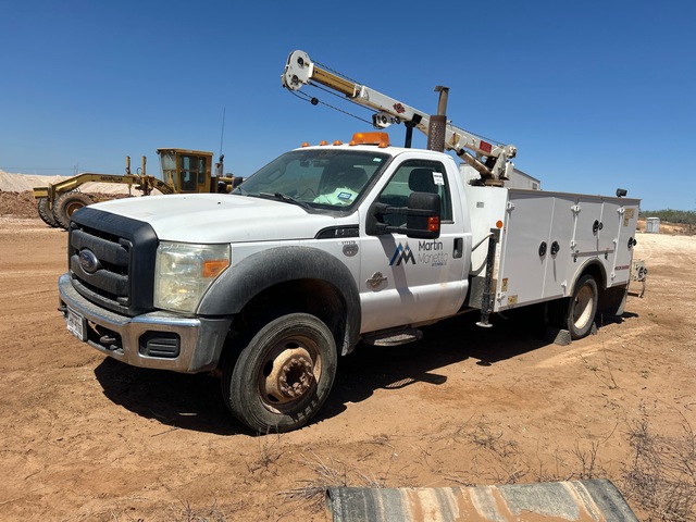 2016 Ford F-550 XL 4x2 Service Truck 2016 Ford F-550 XL 4x2 Service Truck