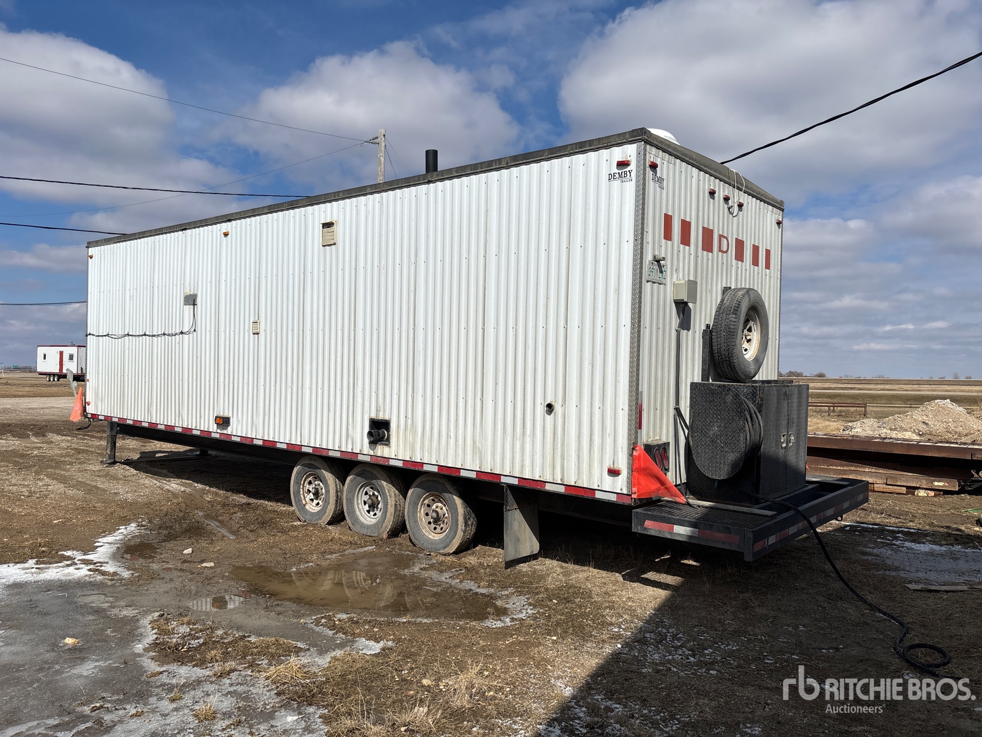 General Appearance with Imagen: esquina trasera izquierda