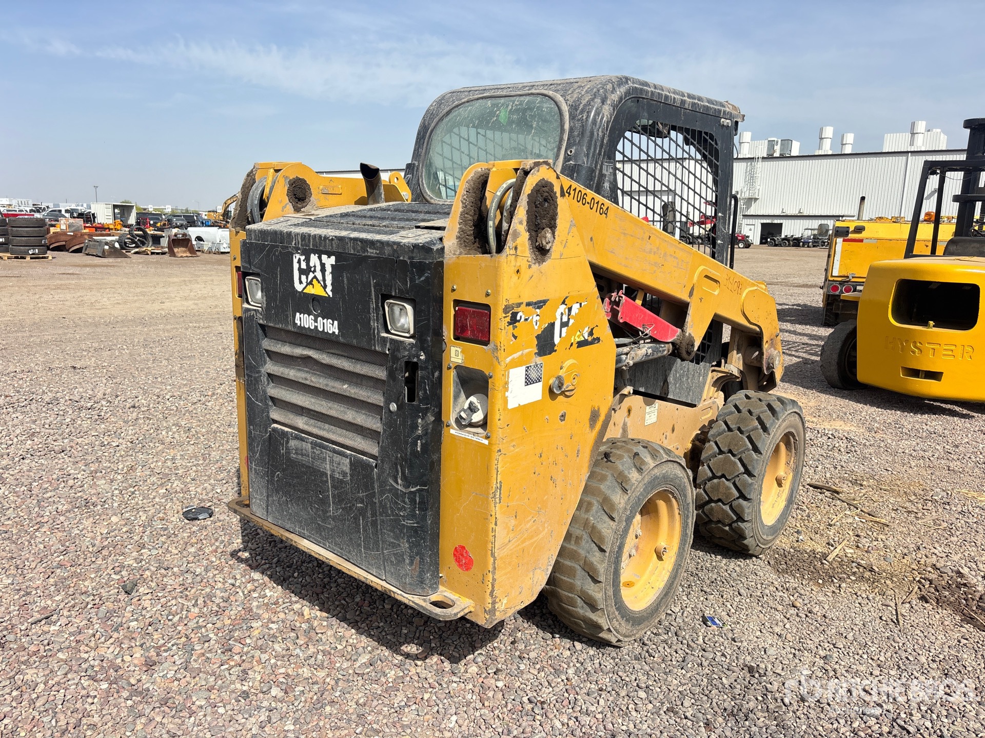 General Appearance with Foto, angolo anteriore sinistro