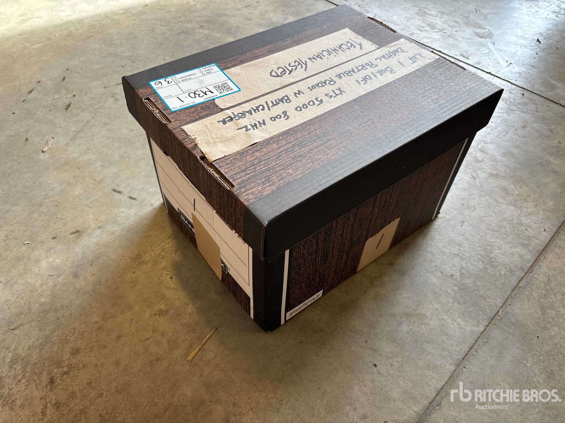 General Appearance with Bild, Ecke hinten links