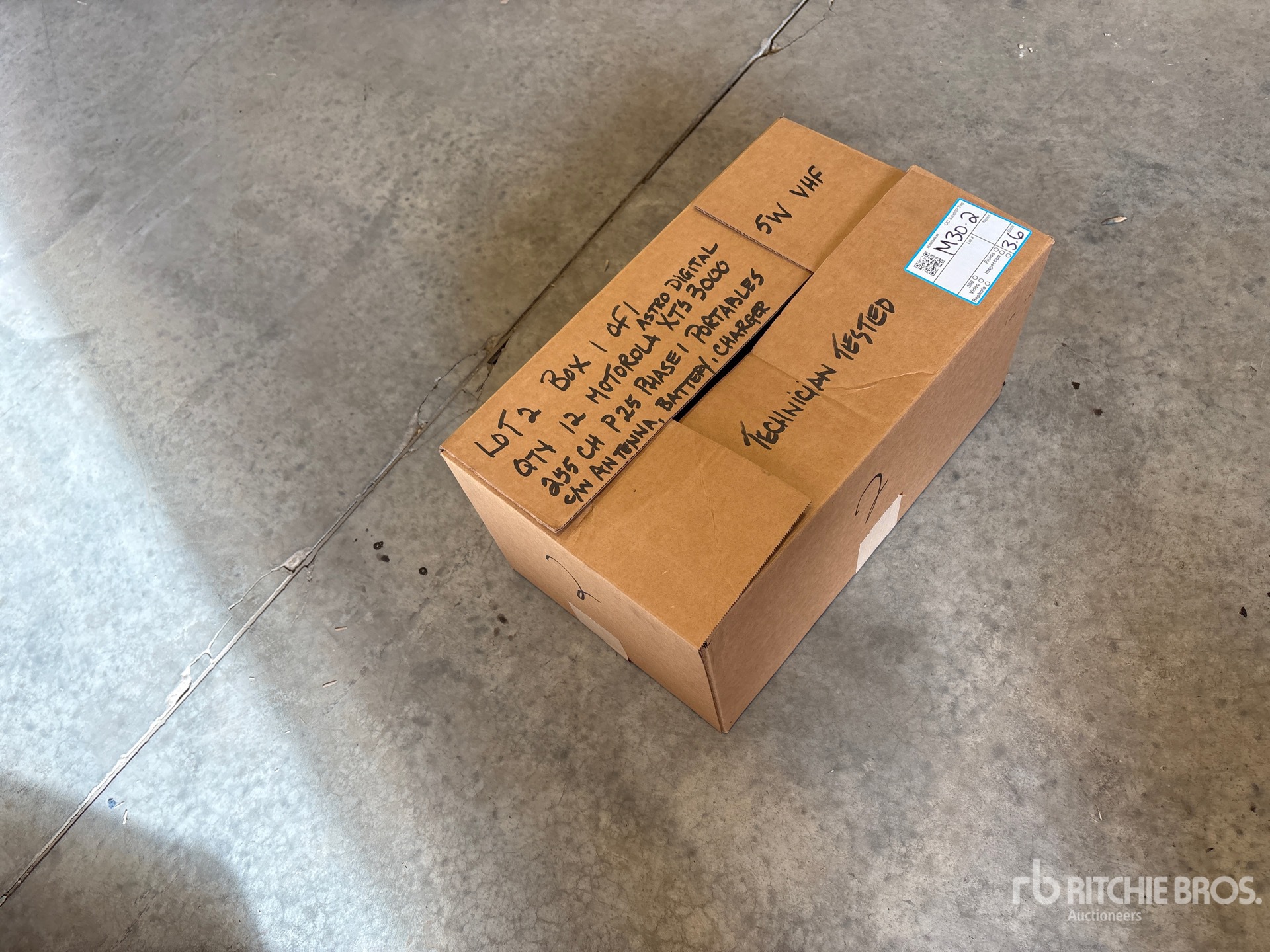 General Appearance with Bild, Ecke vorne rechts