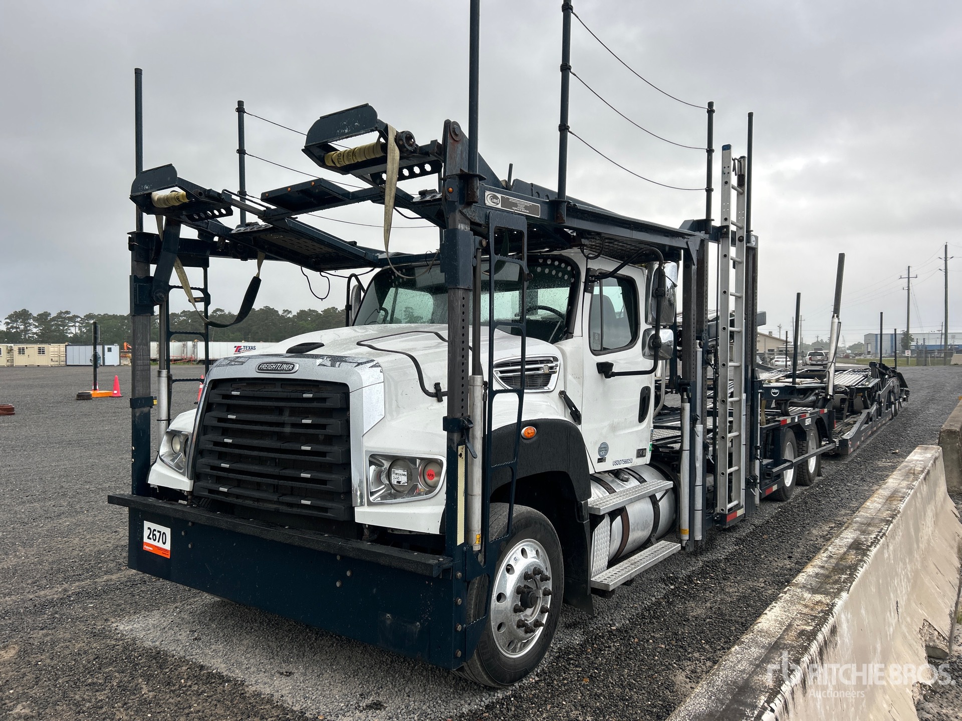 Aspect général with Image, coin avant gauche