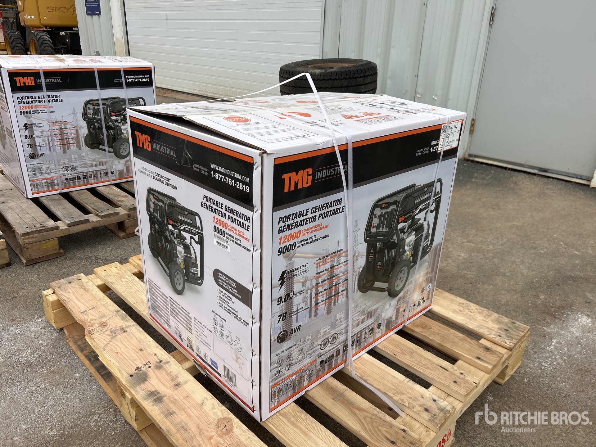 General Appearance with Picture, Right Front Corner