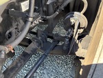 4 Underbody - Truck with
