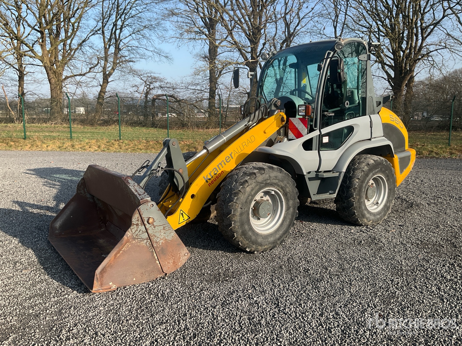 General Appearance with Imagen: esquina delantera izquierda