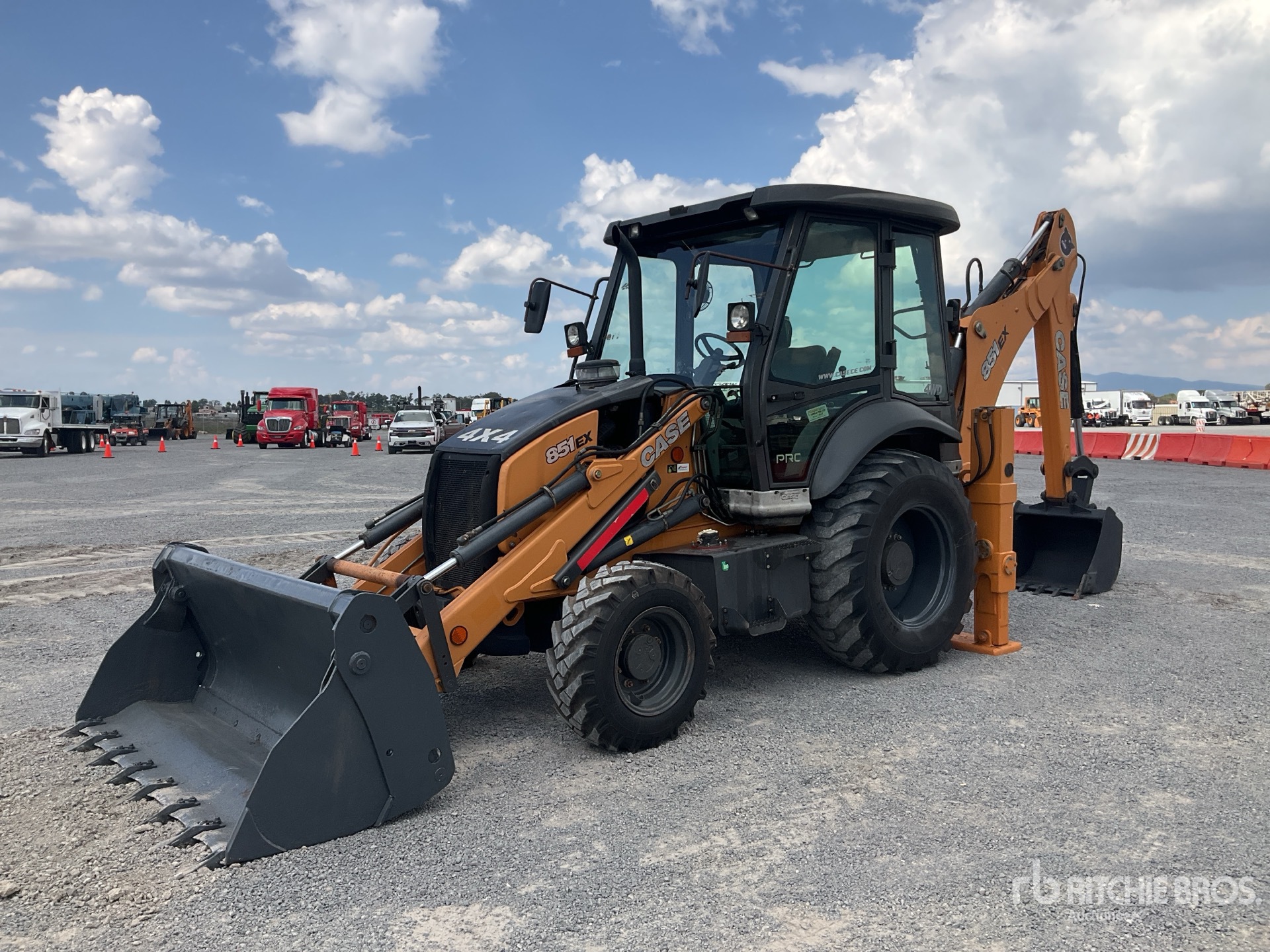 Photo of a 2020 Case 851EX