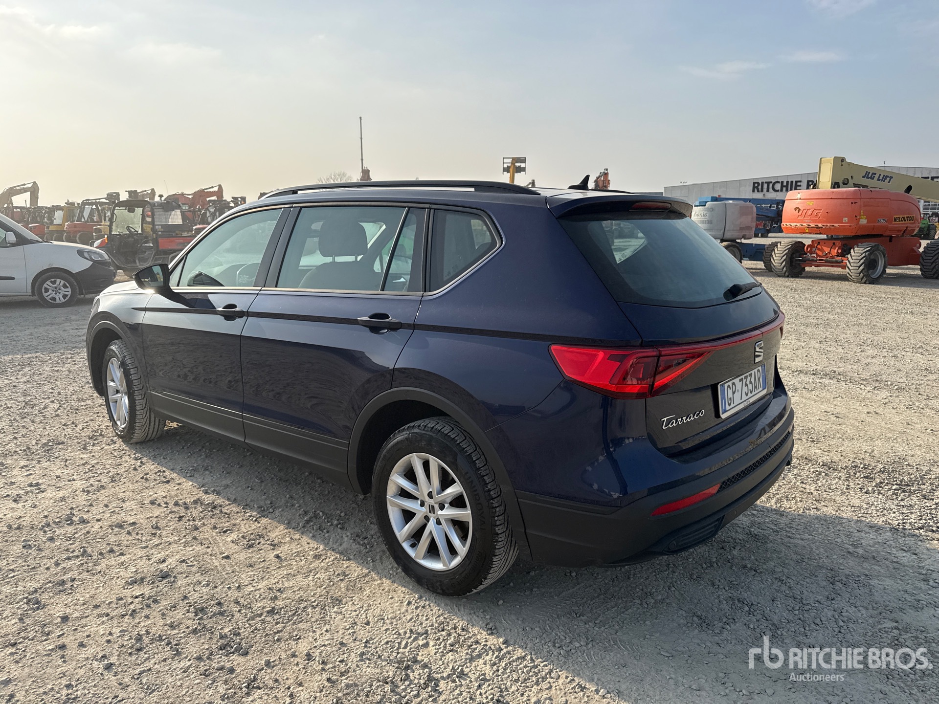 General Appearance with Foto, angolo posteriore sinistro