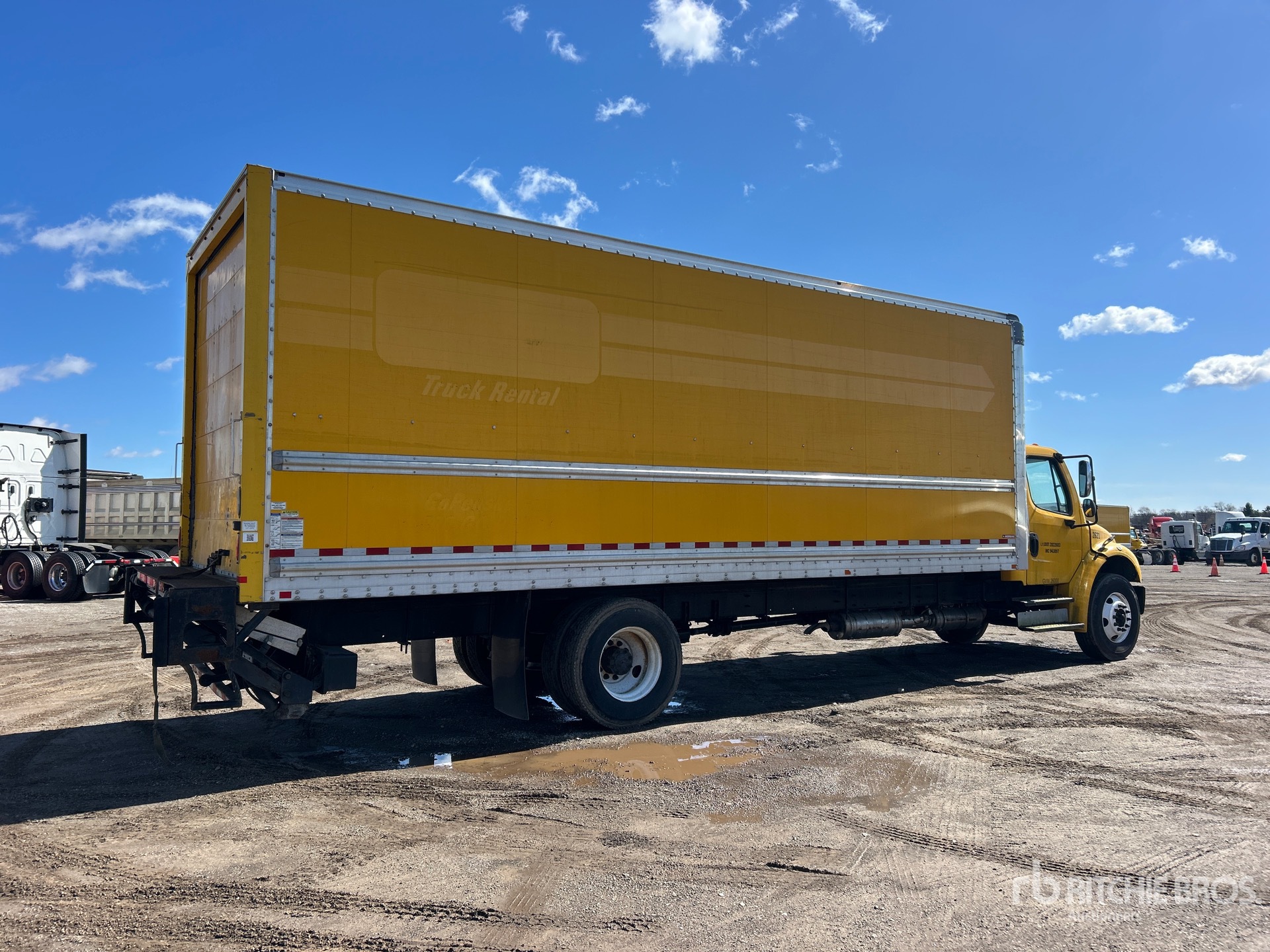 General Appearance with Image, coin arrière droit