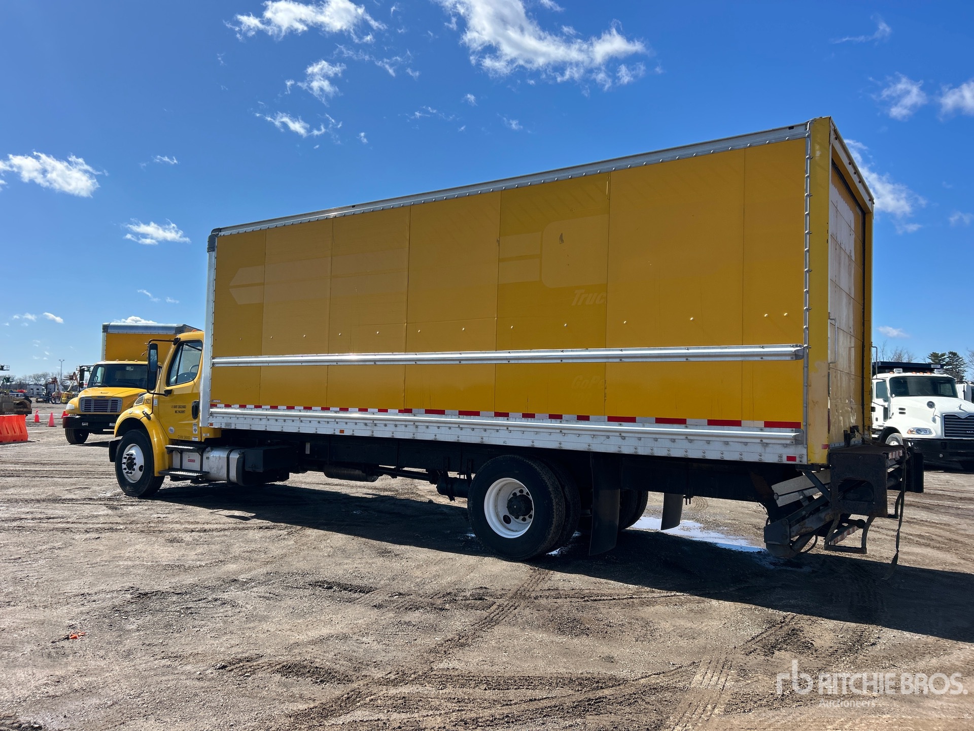 General Appearance with Image, coin arrière gauche