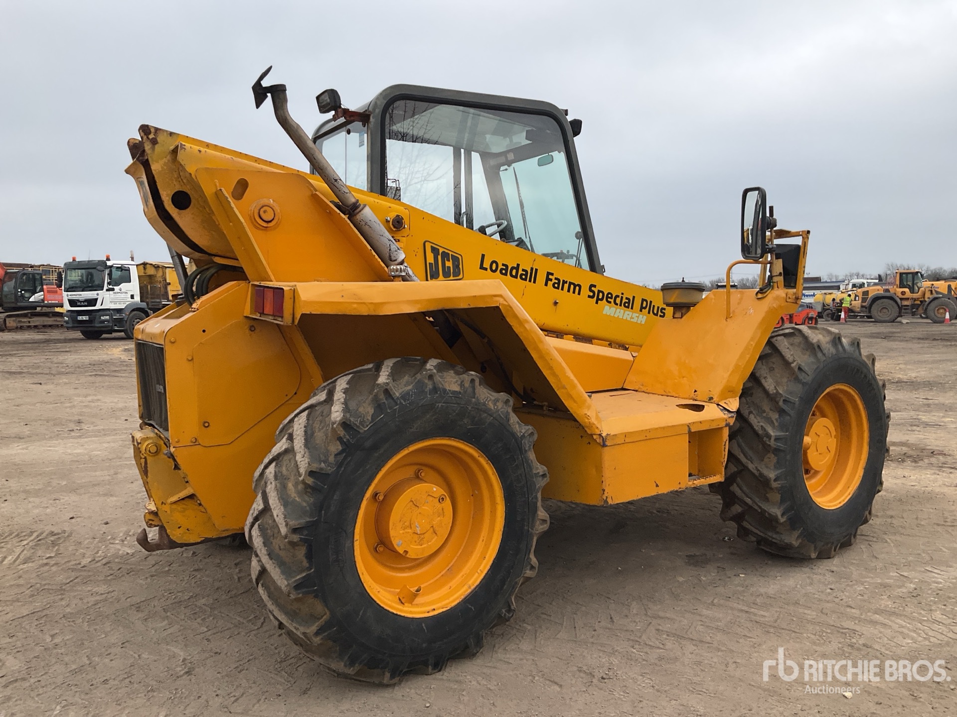 General Appearance with Imagen: esquina trasera derecha