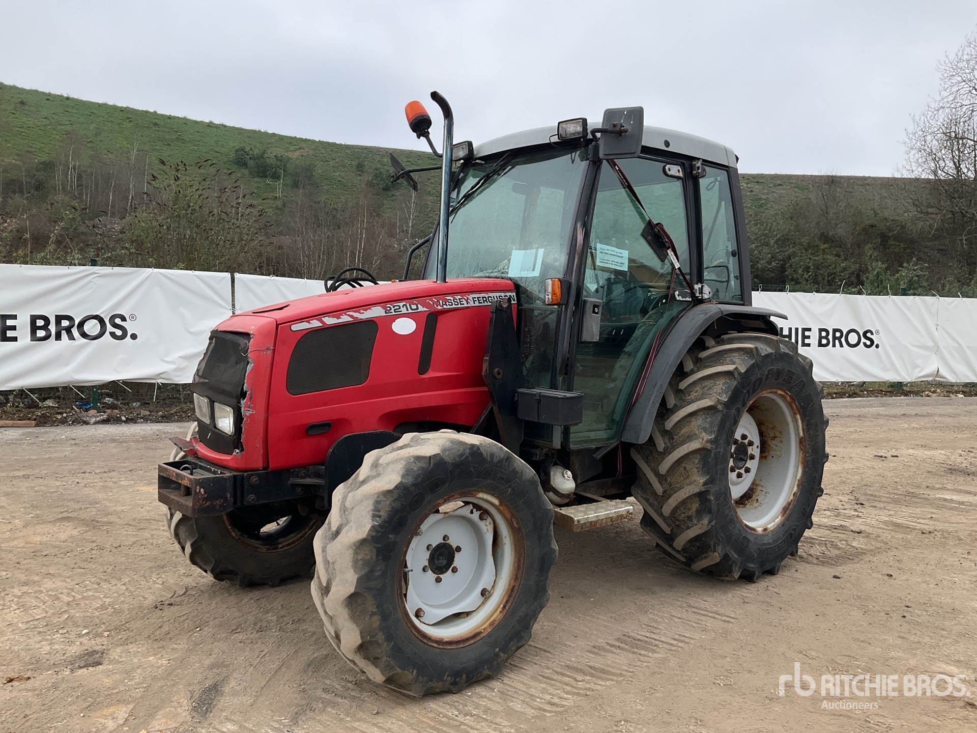 General Appearance with Image, coin avant gauche