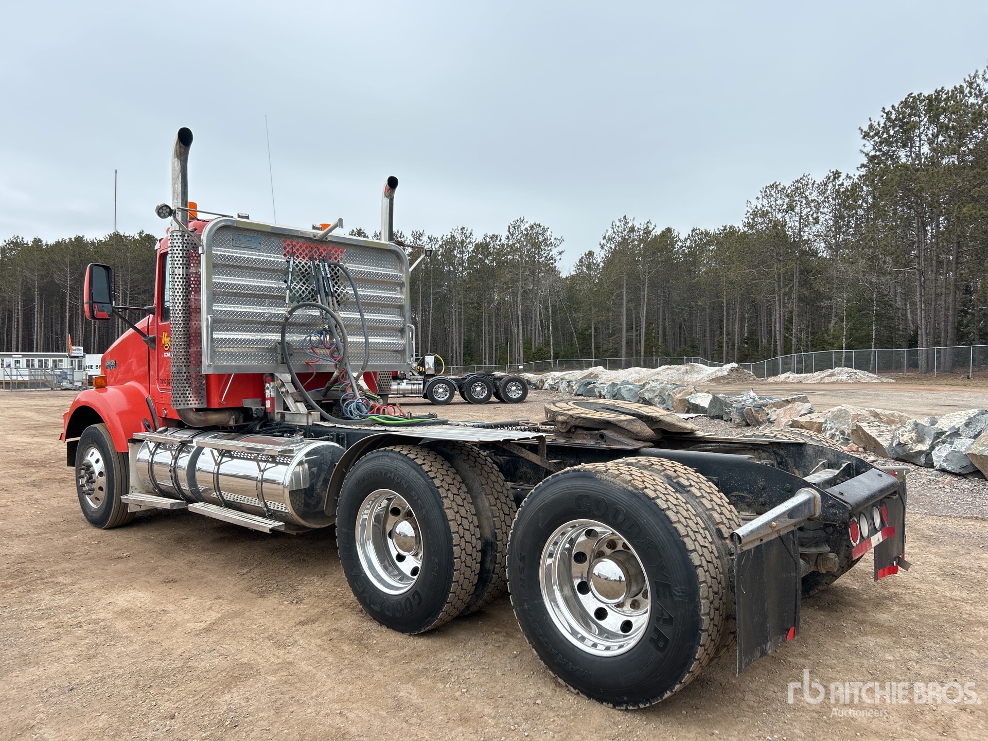 General Appearance with Zdjęcie, lewy dolny róg