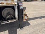 Configuration with Stabilizer Jacks