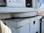 Configuration with Turntable Bearing