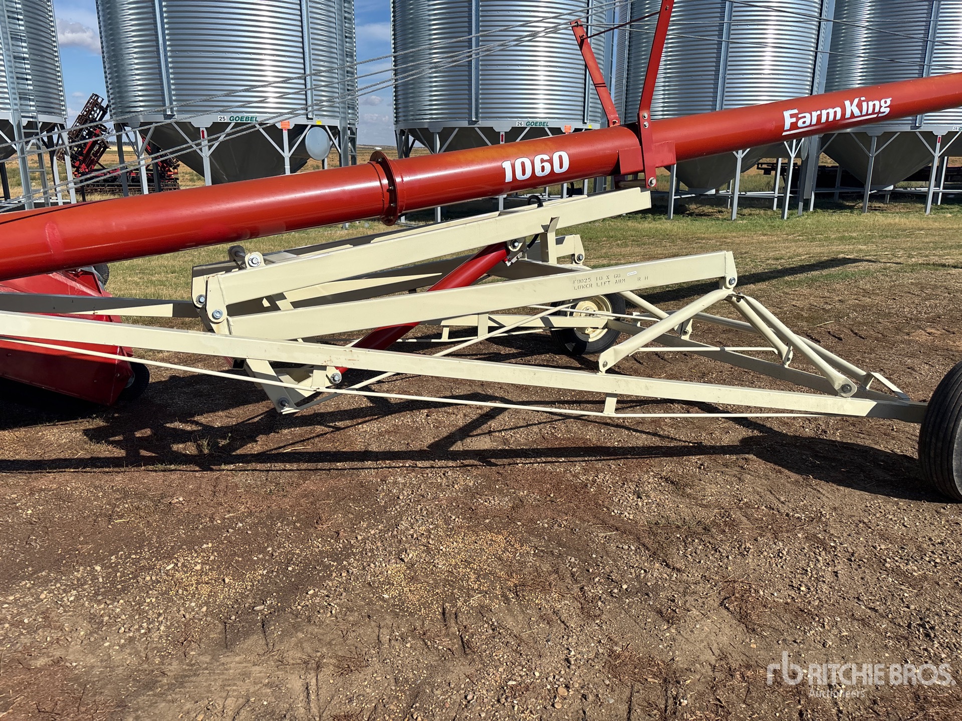 Farm King 1060