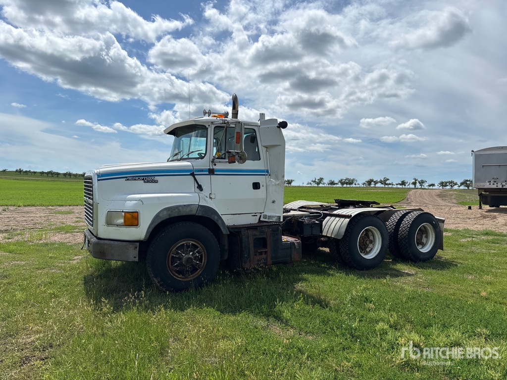 General Appearance with Featured Photo