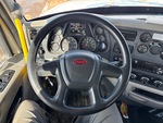 Cab with Controles de la dirección