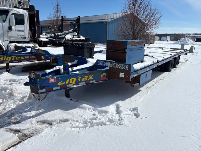 2020 Big Tex 22PH-30 30 ft T/A Flatbed Trailer