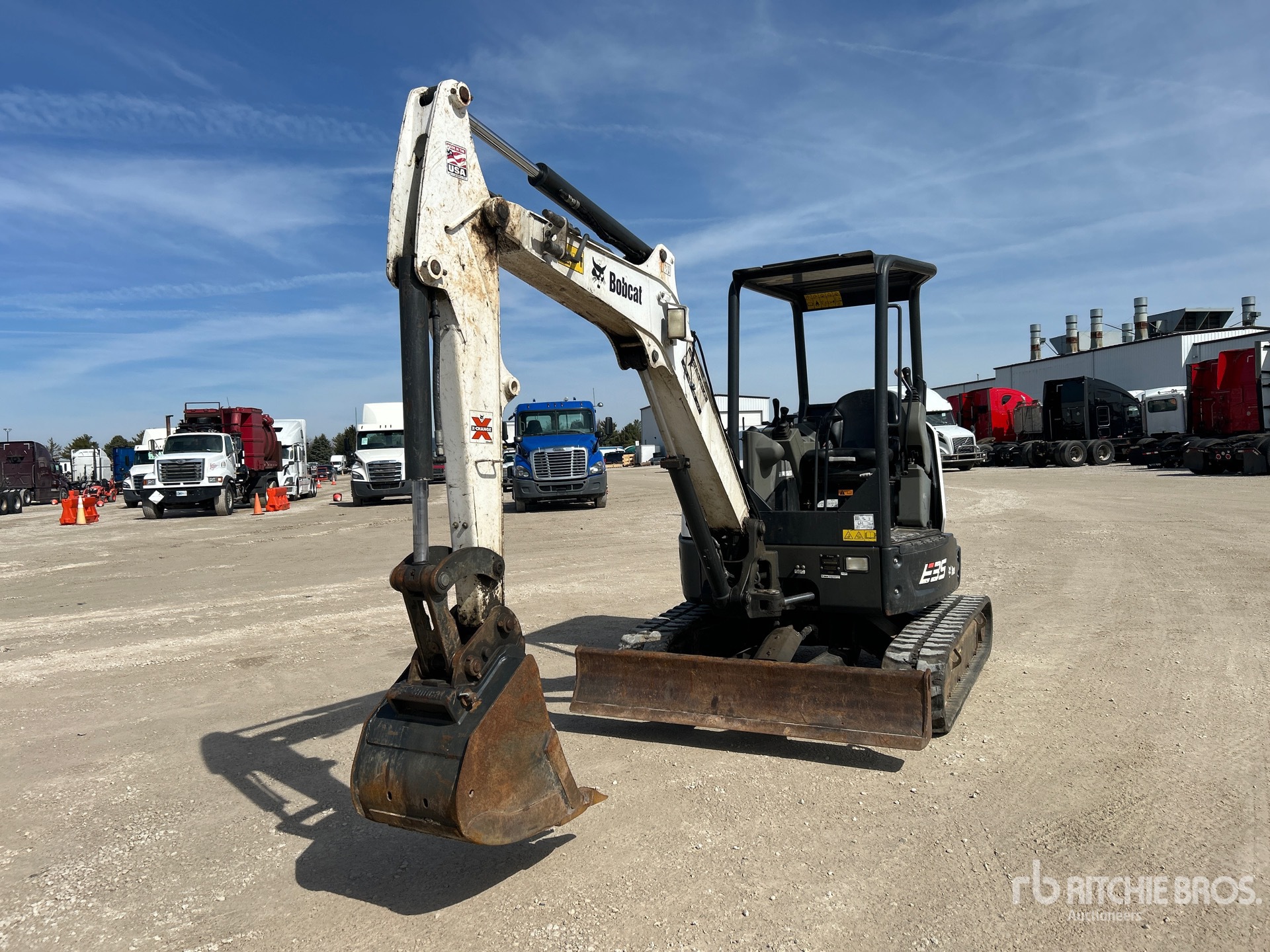 General Appearance with Picture, Left Front Corner