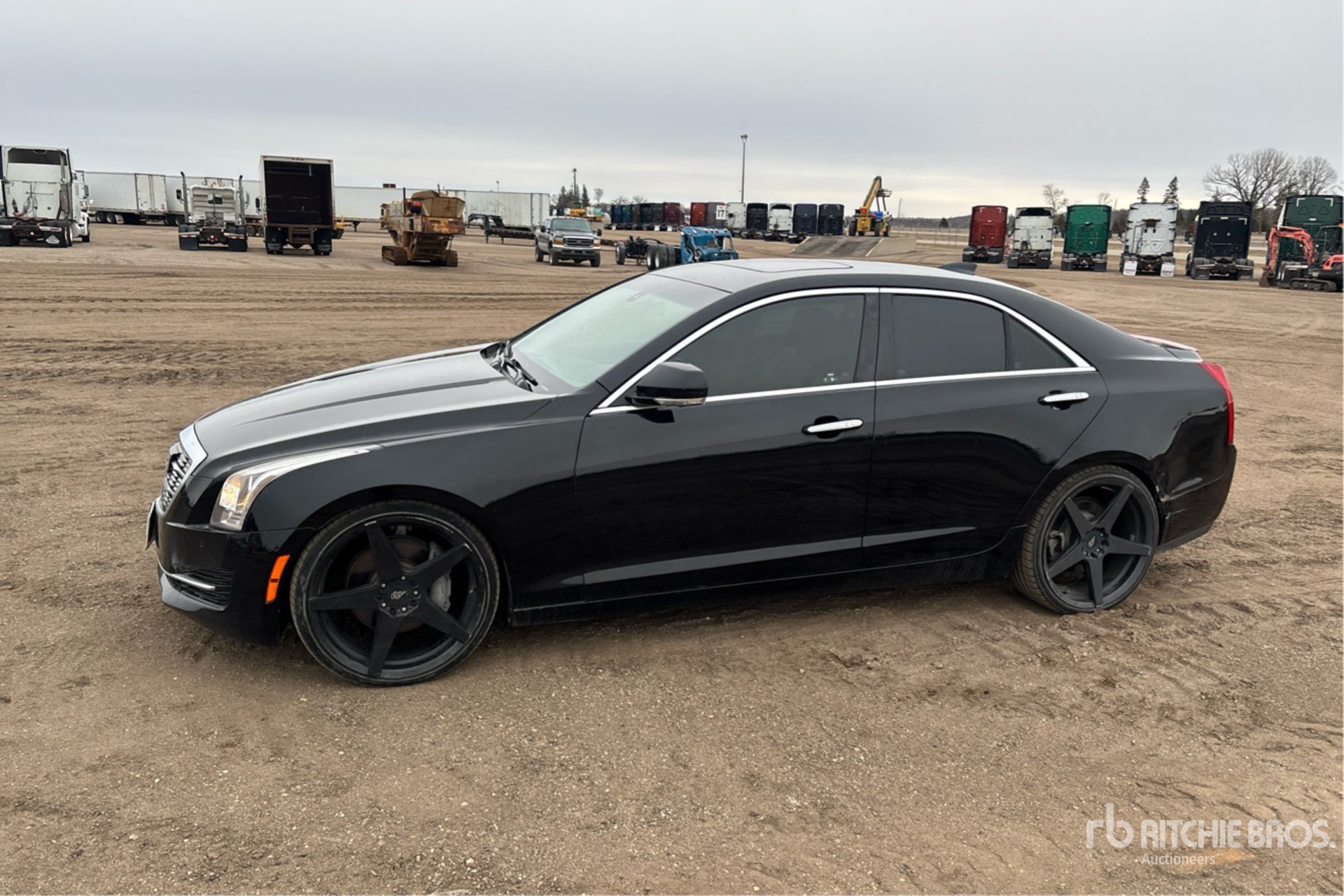 General Appearance with Picture, Left Front Corner