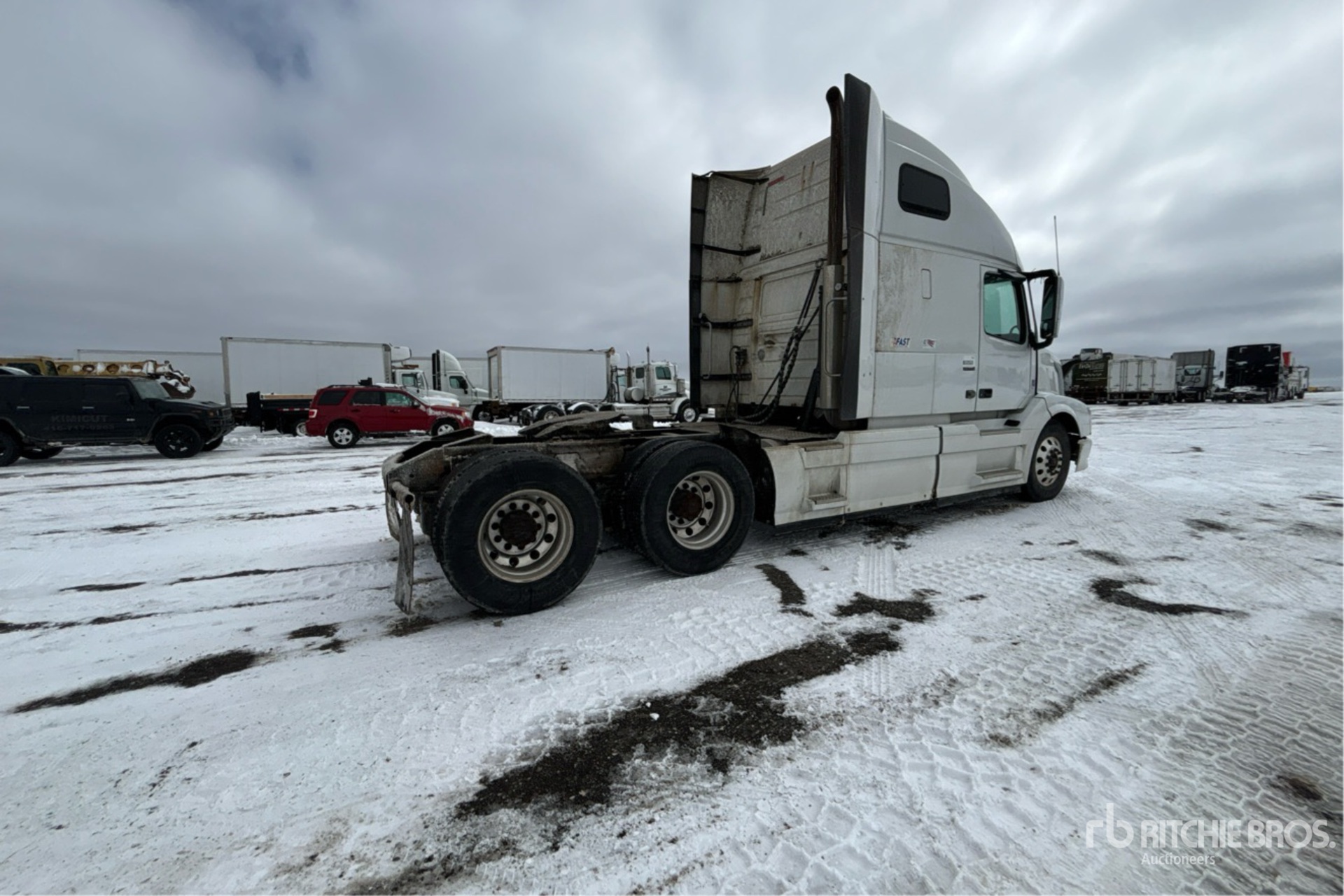 Aspect général with Image, coin arrière droit