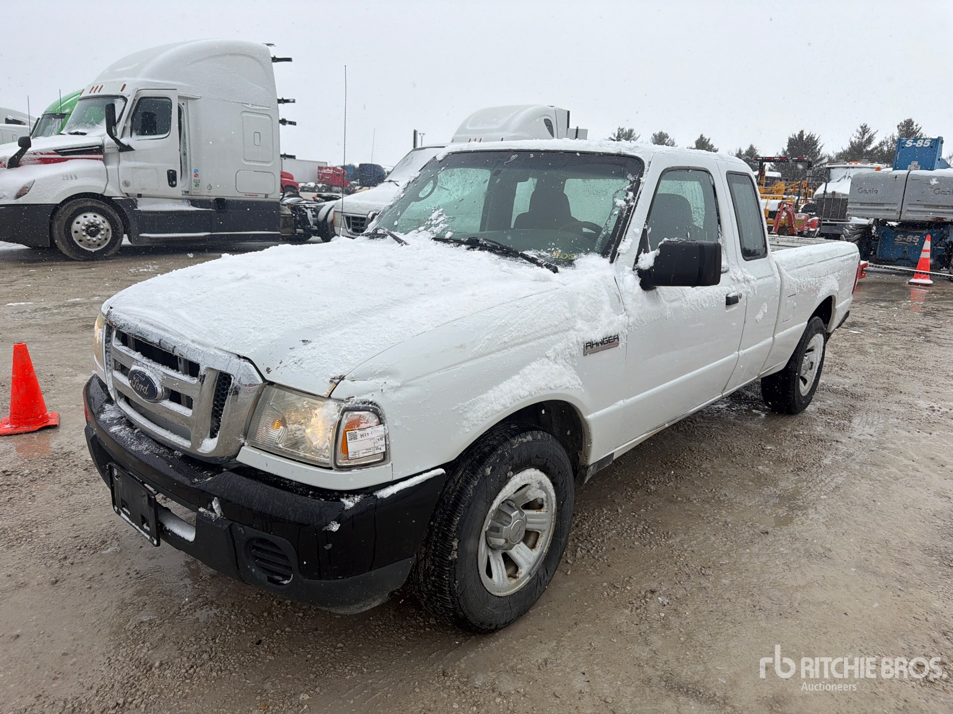 General Appearance with Picture, Left Front Corner