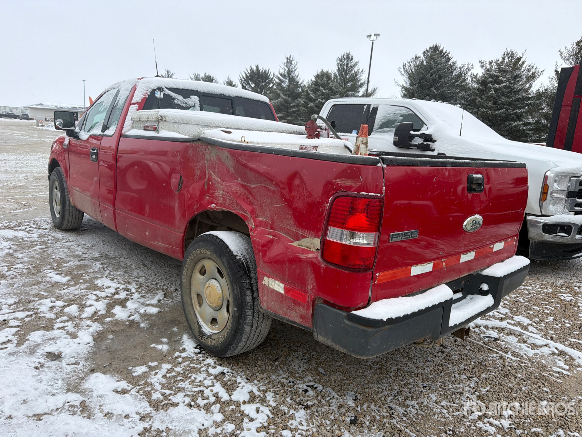 General Appearance with Picture, Left Rear Corner