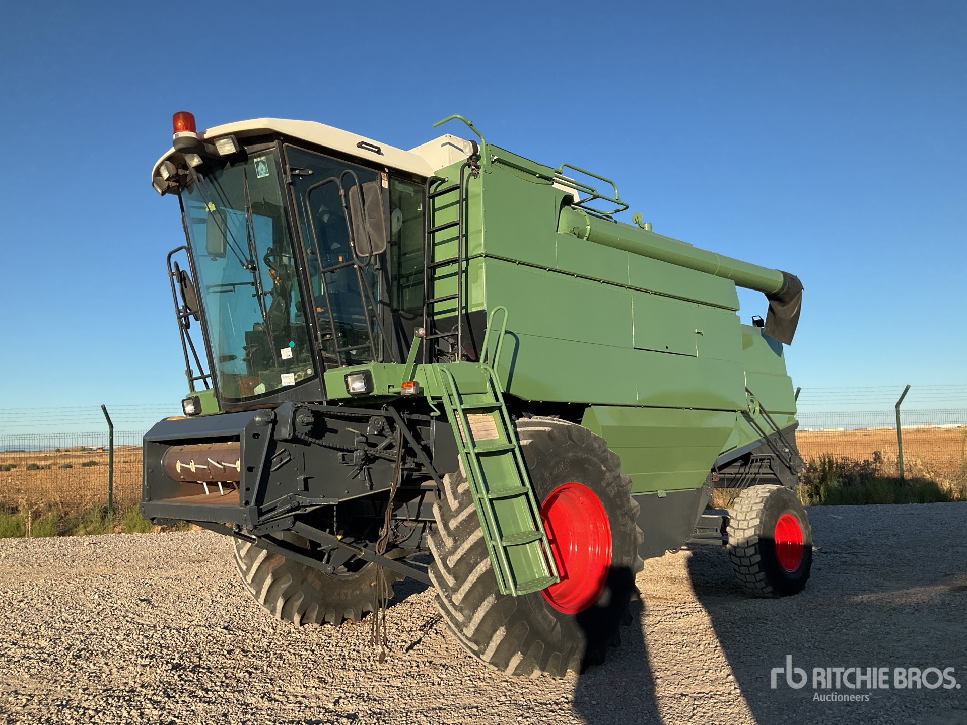 General Appearance with Operation Video