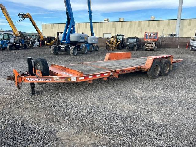 2020 Towmaster T-14DT 20 ft T/A Tilt Deck Trailer