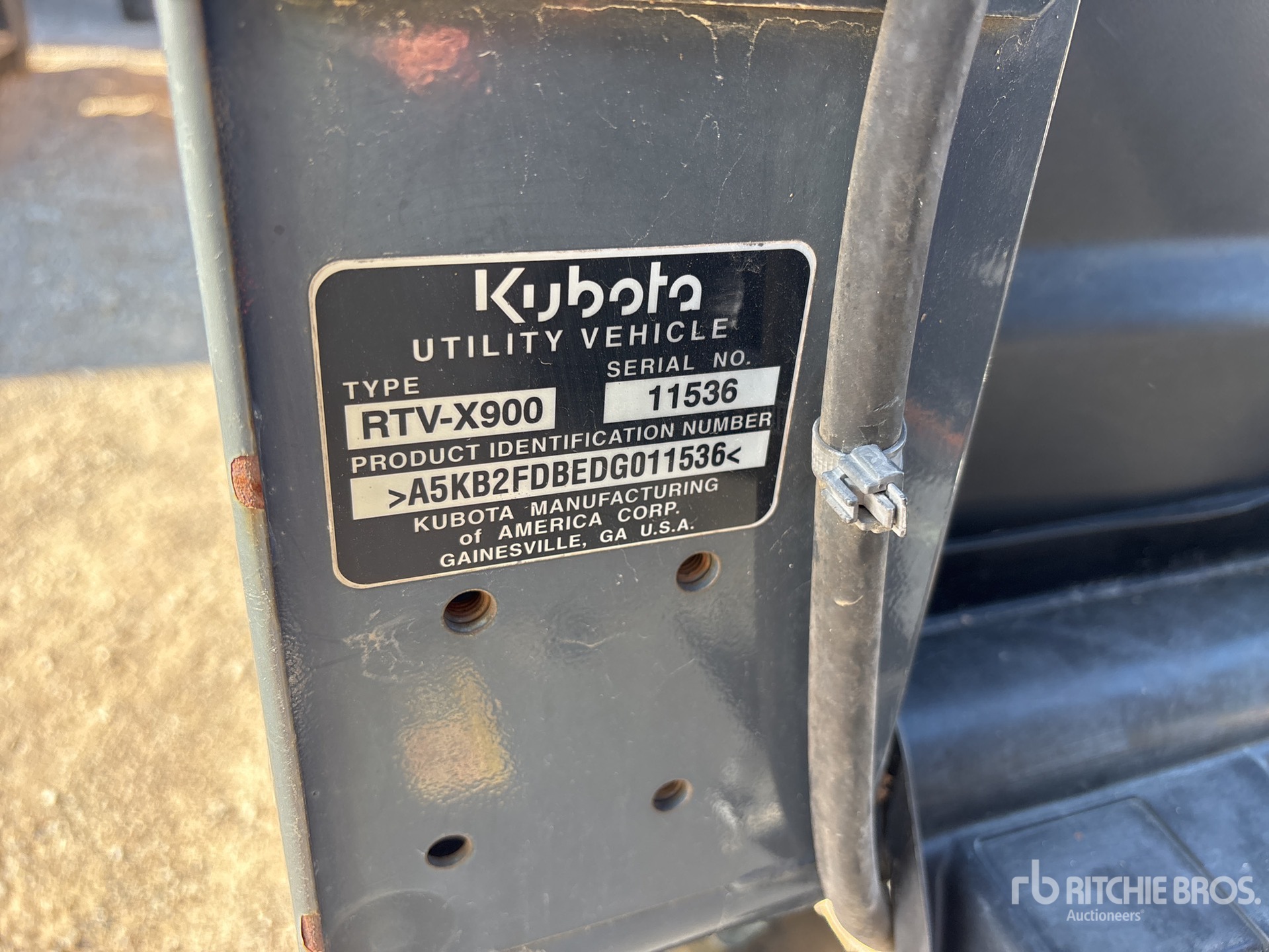 General Appearance with Seriennummer / FIN