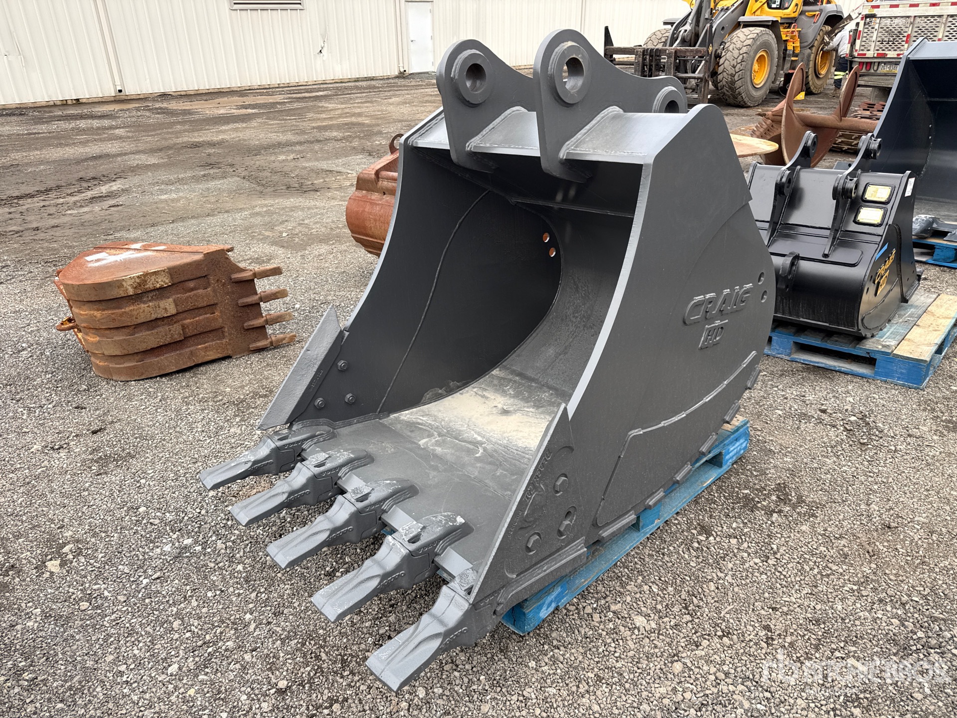 General Appearance with Foto, angolo anteriore sinistro