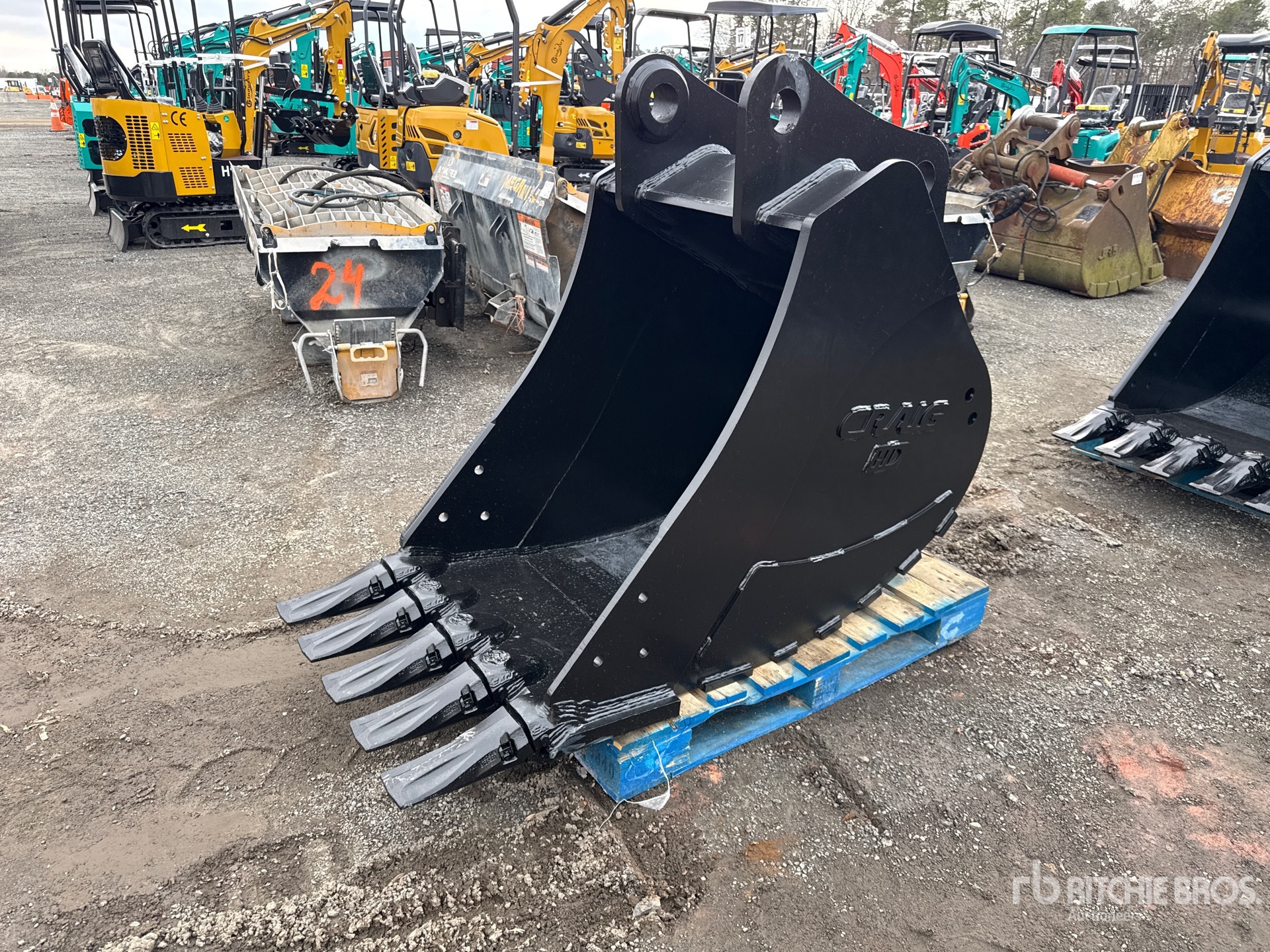 General Appearance with Foto, angolo anteriore sinistro